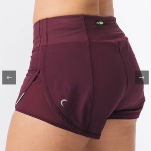 Plum mesh energy shorts